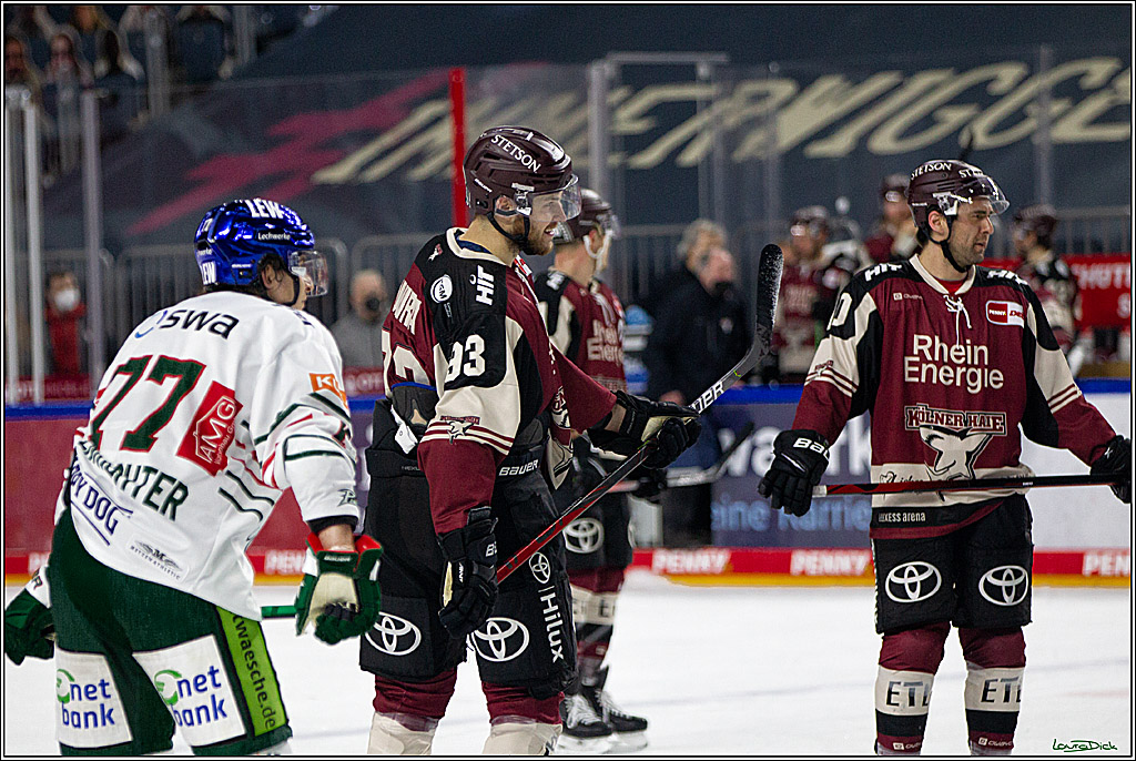 PENNY DEL;  Koelner Haie - Augsburger Panther; Koeln, 05.04.2021